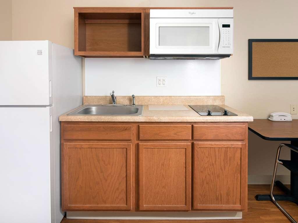 Extended Stay America Select Suites - Wichita - South Værelse billede