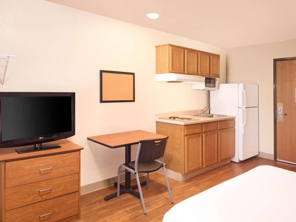 Extended Stay America Select Suites - Wichita - South Værelse billede