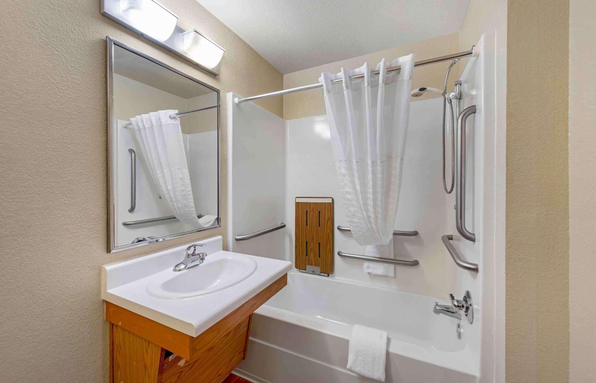 Extended Stay America Select Suites - Wichita - South Eksteriør billede