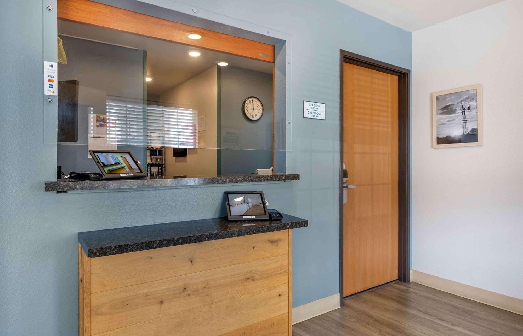 Extended Stay America Select Suites - Wichita - South Eksteriør billede