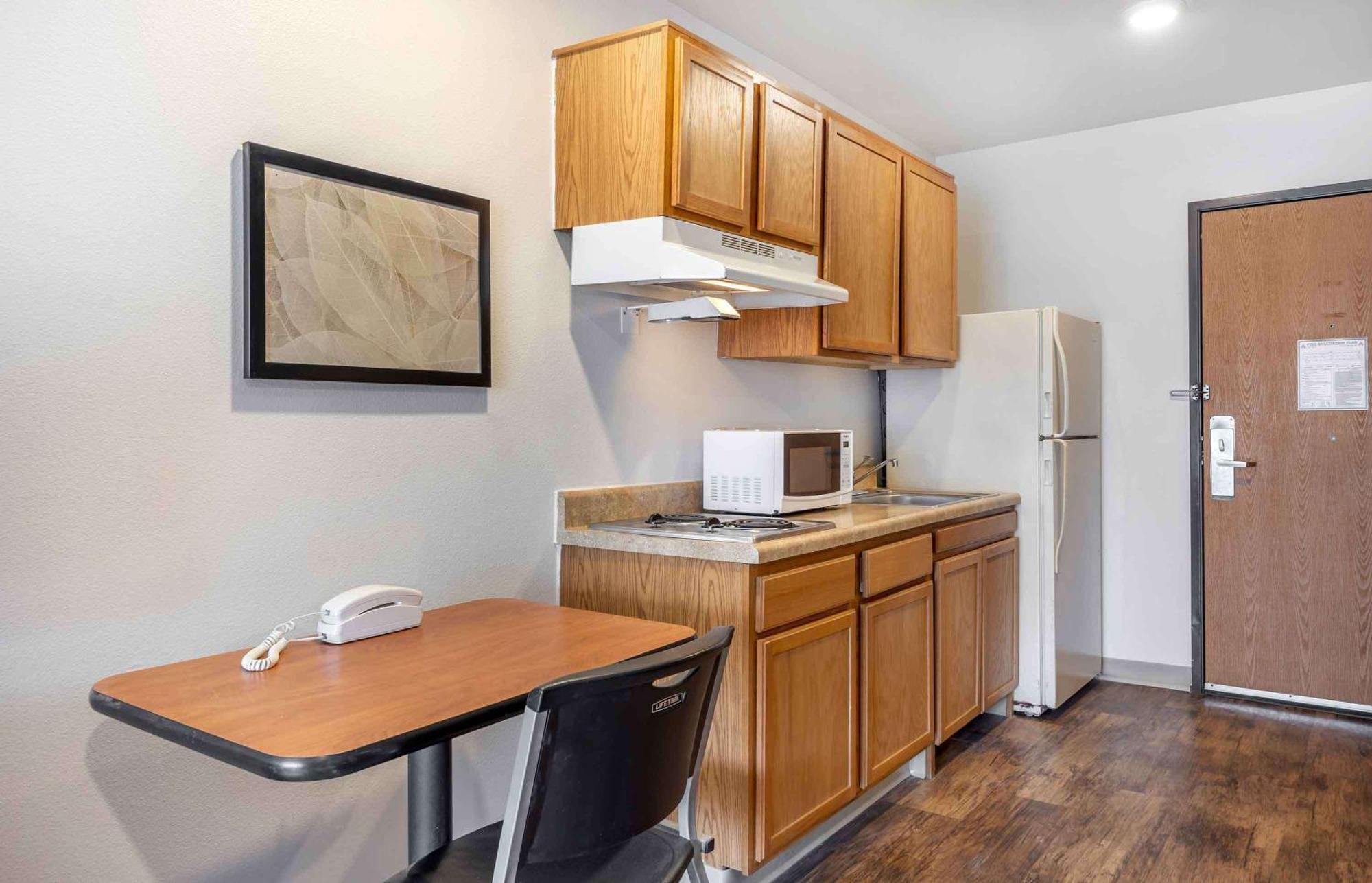 Extended Stay America Select Suites - Wichita - South Eksteriør billede